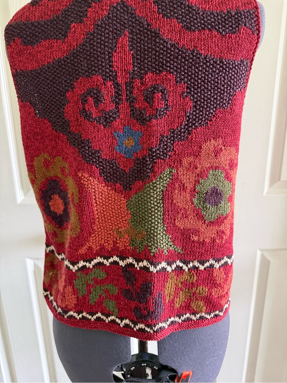 Peruvian Connection Red Multicolor Patterned V-Neck Sweater Vest - Picture 3 of 9